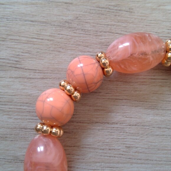 Avon Peach Bracelet - Picture 4 of 4